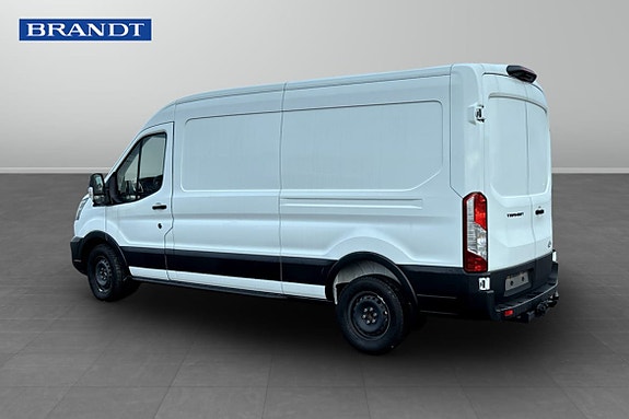 Ford Transit 3 of 5