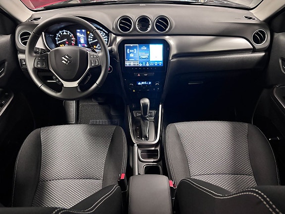 Suzuki Vitara 8 of 16