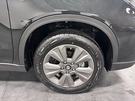 Suzuki Vitara 5 of 16