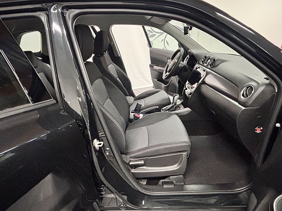 Suzuki Vitara 7 of 16