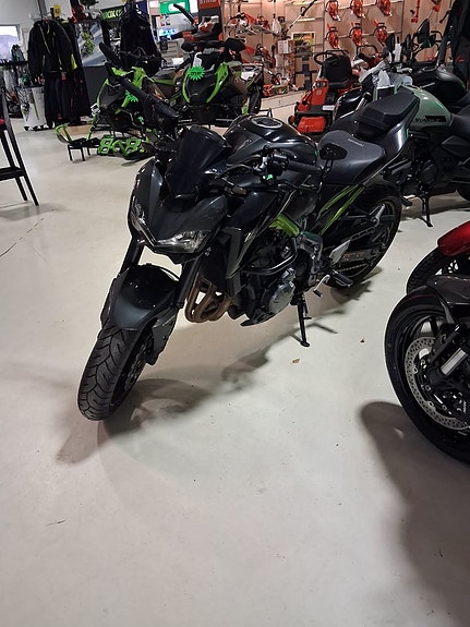Kawasaki z900