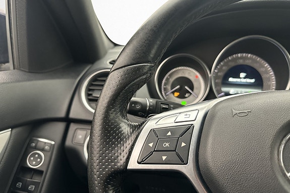 Mercedes-Benz C200 12 of 20