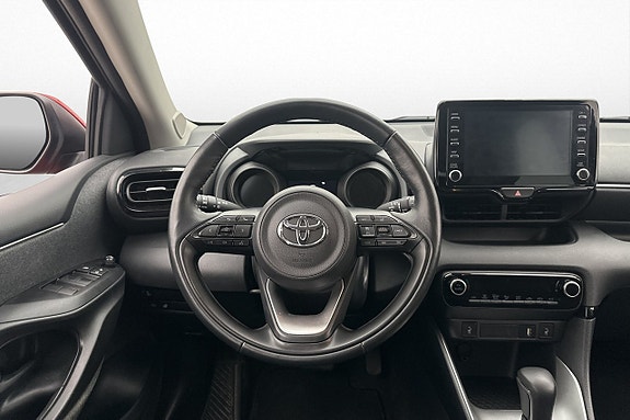Toyota Yaris 10 of 21