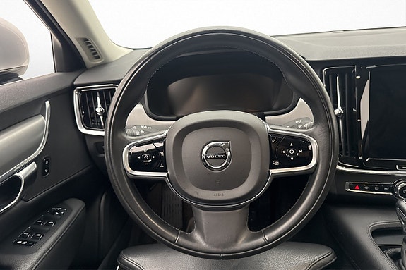 Volvo S90 9 of 28