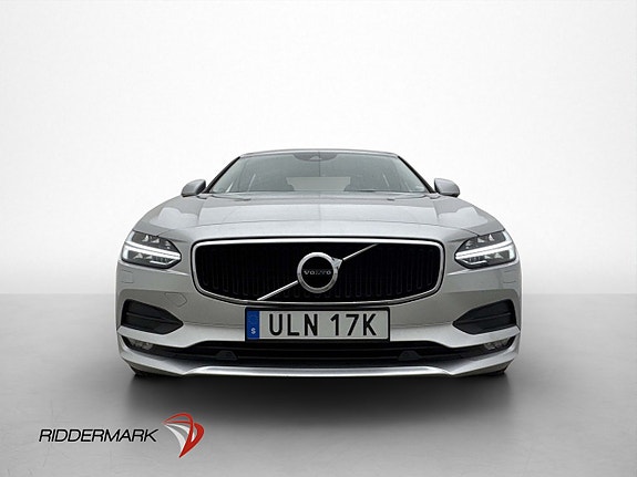 Volvo S90 2 of 5