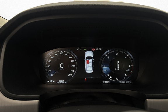 Volvo S90 11 of 28
