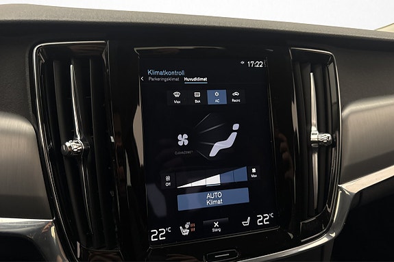 Volvo S90 19 of 28