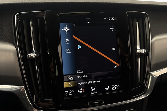 Volvo S90 13 of 28
