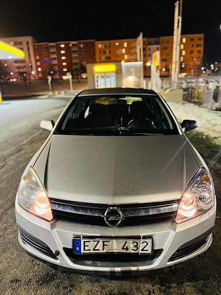 Opel Astra 4 of 4