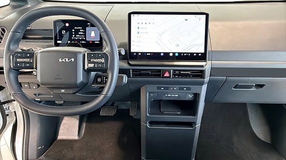 Kia PV5 4 of 13