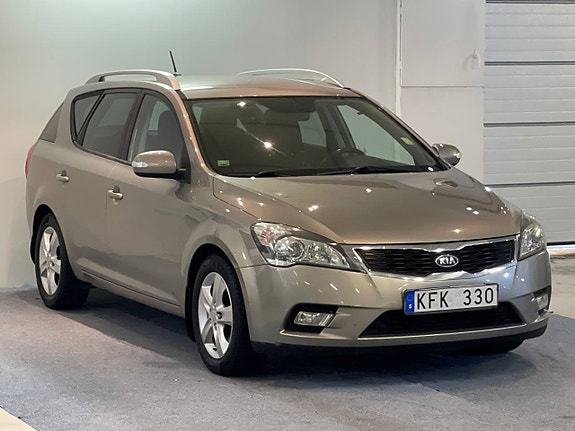 Kia Ceed 3 of 13
