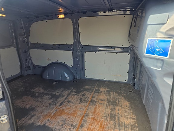 Mercedes-Benz Vito 111 7 of 10