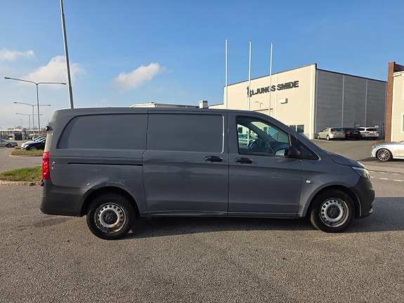 Mercedes-Benz Vito 111 6 of 10