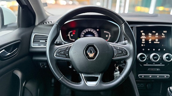 Renault Megane 11 of 22