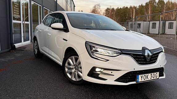 Renault Megane 18 of 22