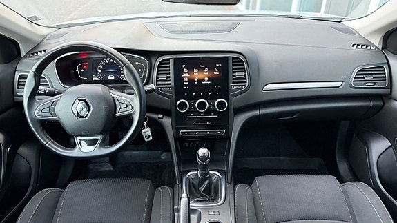 Renault Megane 17 of 22