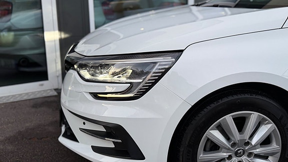 Renault Megane 21 of 22