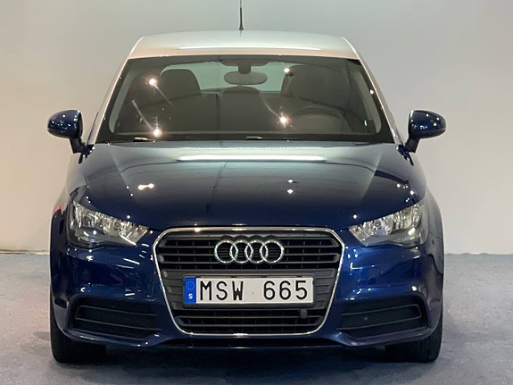 Audi A1 2 of 5