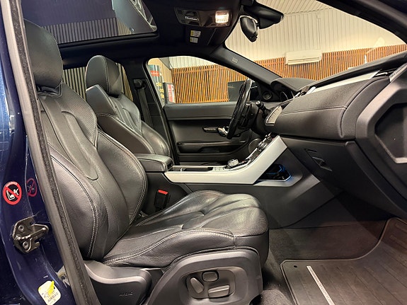 Land Rover Range Rover Evoque 9 of 26