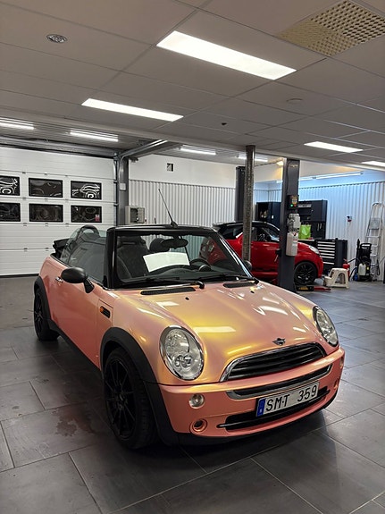 MINI One 4 of 12