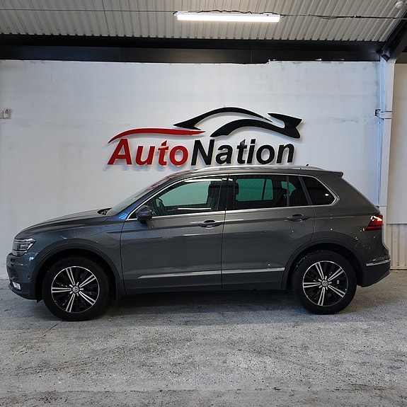 Volkswagen Tiguan 2 of 15