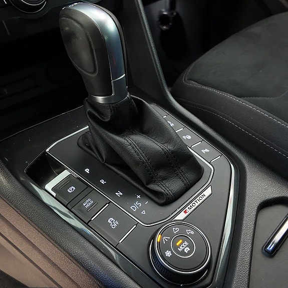 Volkswagen Tiguan 14 of 15