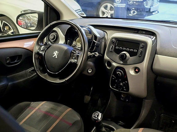 Peugeot 108 10 of 19
