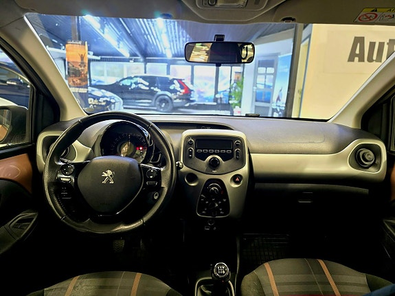 Peugeot 108 8 of 19