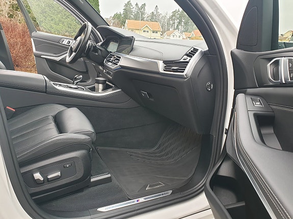 BMW X5 23 of 30