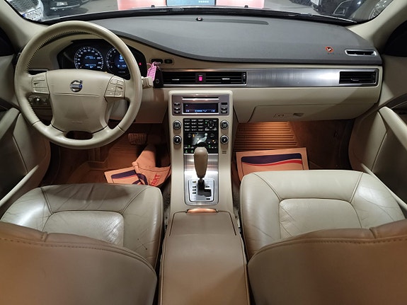 Volvo S80 15 of 17