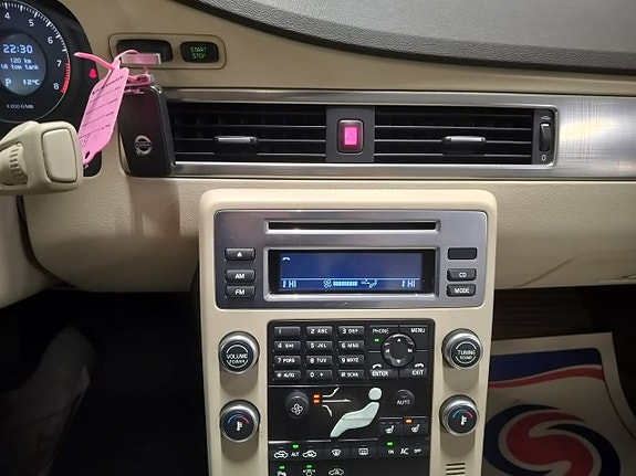 Volvo S80 16 of 17