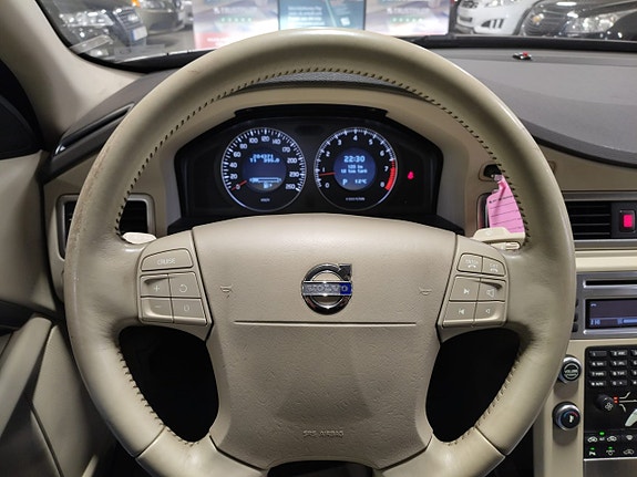Volvo S80 14 of 17