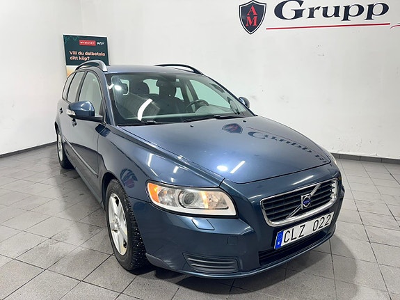 Volvo V50 12 of 16