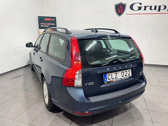 Volvo V50 13 of 16