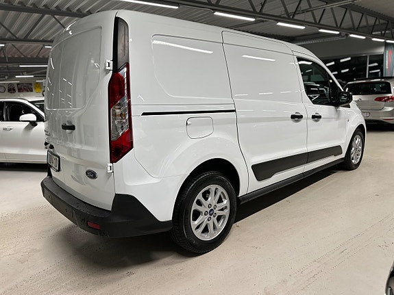 Ford Transit Connect 8 of 22