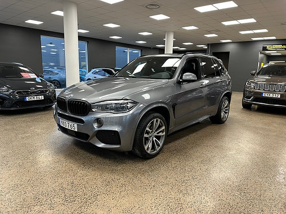 BMW X5 3 of 5