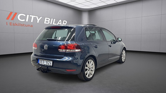 Volkswagen Golf-Serie 5 of 17