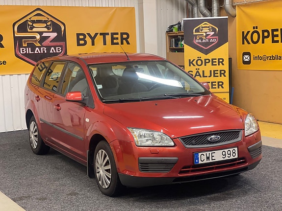 Ford Focus 3 of 12