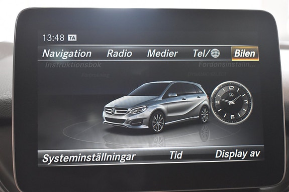 Mercedes-Benz B180 d 19 of 27