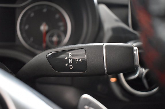 Mercedes-Benz B180 d 14 of 27
