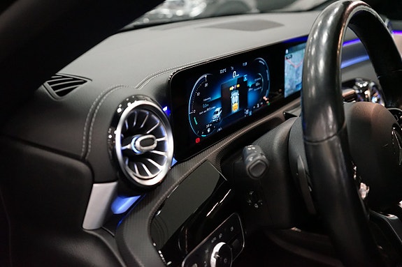 Mercedes-Benz CLA220 d 21 of 24