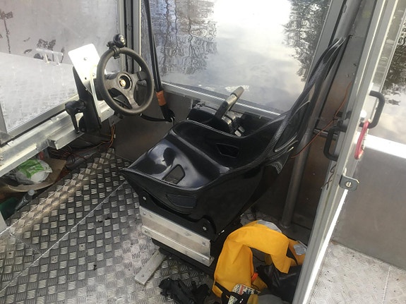 Fet sportfiskebåt ALU 4,7m Pilothouse 7 of 13