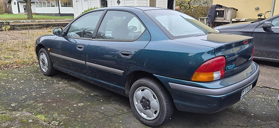 Chrysler Neon 2 of 8