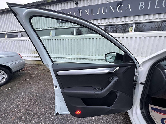 Skoda Octavia 11 of 26