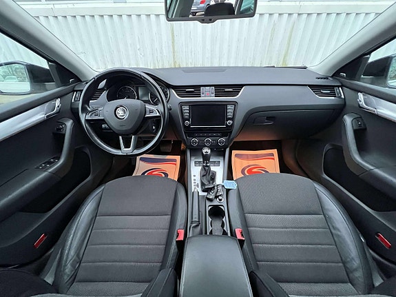 Skoda Octavia 8 of 26