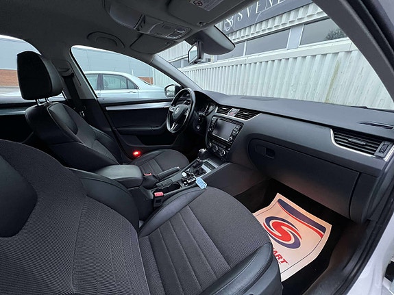 Skoda Octavia 15 of 26