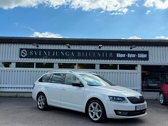 Skoda Octavia 2 of 26