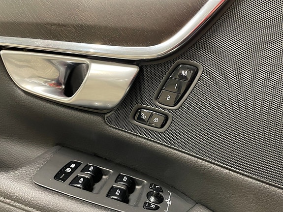Volvo V90 Cross Country 11 of 11