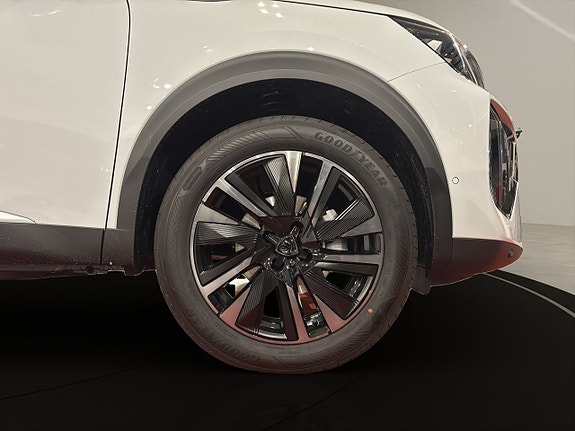 Peugeot 2008 15 of 15