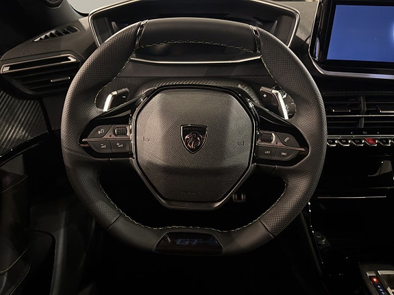Peugeot 2008 10 of 15